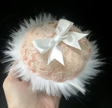 Load image into Gallery viewer, Large dusting powder puff Peach lace 5&quot; - MerryBath.com
